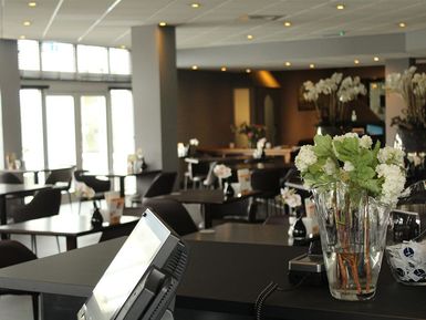 L1 's-Hertogenbosch-Interieur-Restaurant achter 1 HR